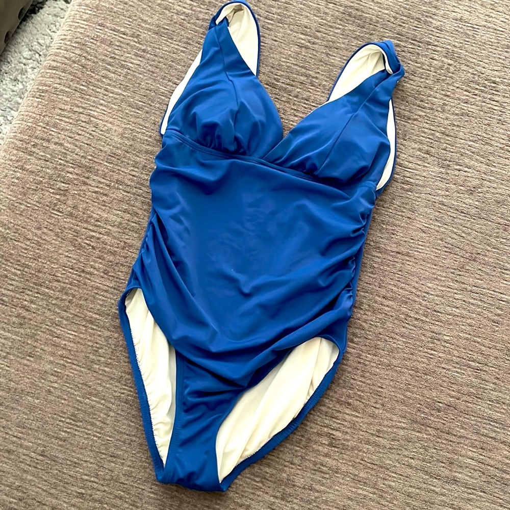 H&M Maternity One suit - Picture 3 of 7